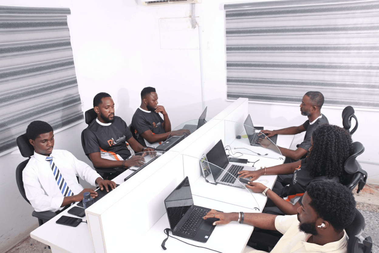 woman using reeltech solutions enterprise software